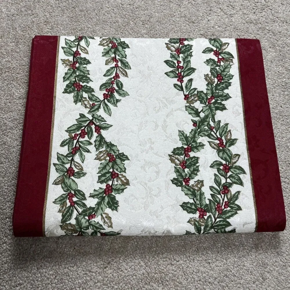 Lenox Holiday Nouveau Table Runner 90x14 Christmas Holly‎ Damask *Read* No Tag